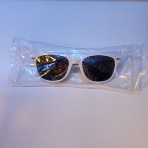 American Fun Food White Sunglasses